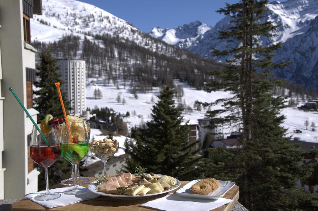 Hotel Sud Ovest Sestriere Exterior photo