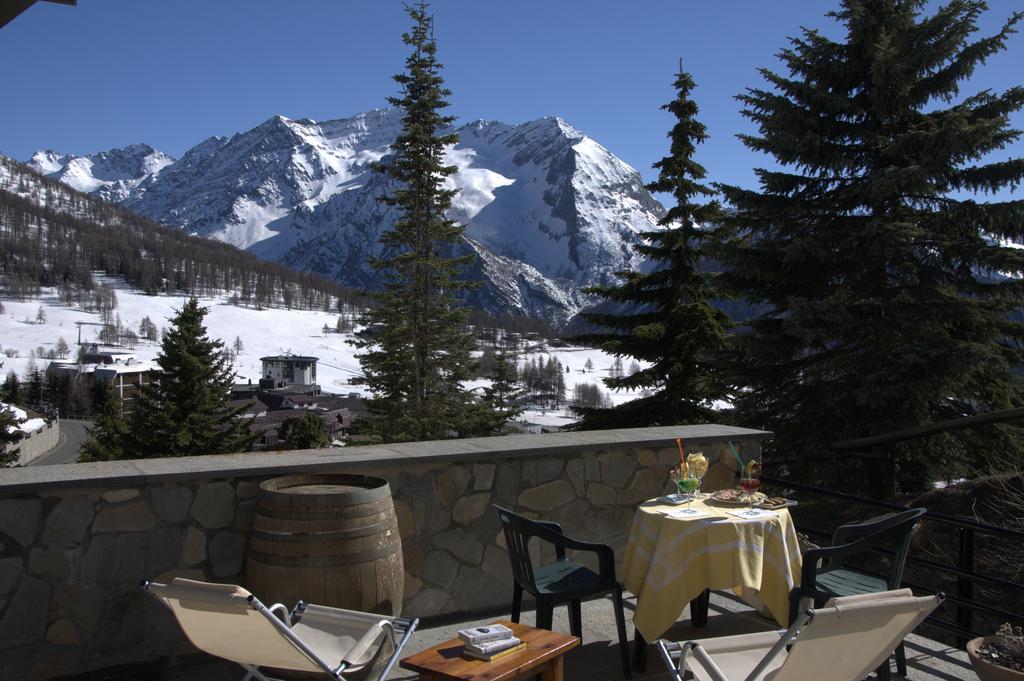 Hotel Sud Ovest Sestriere Exterior photo