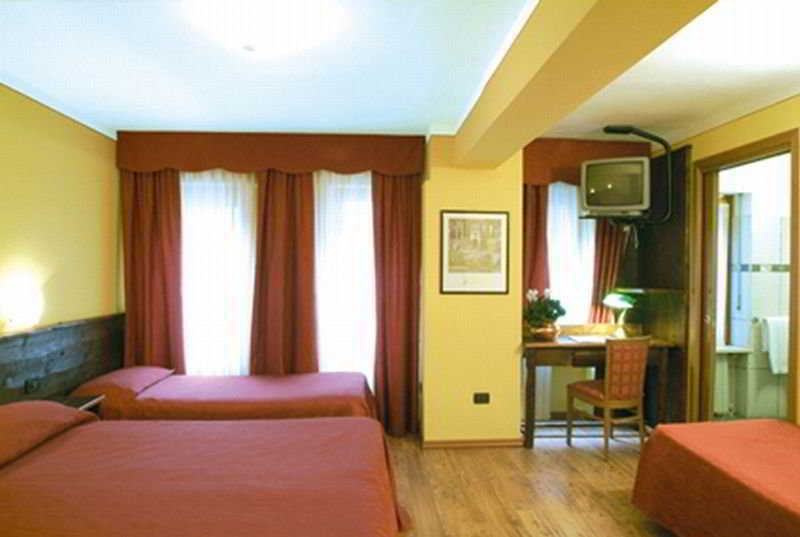 Hotel Sud Ovest Sestriere Exterior photo
