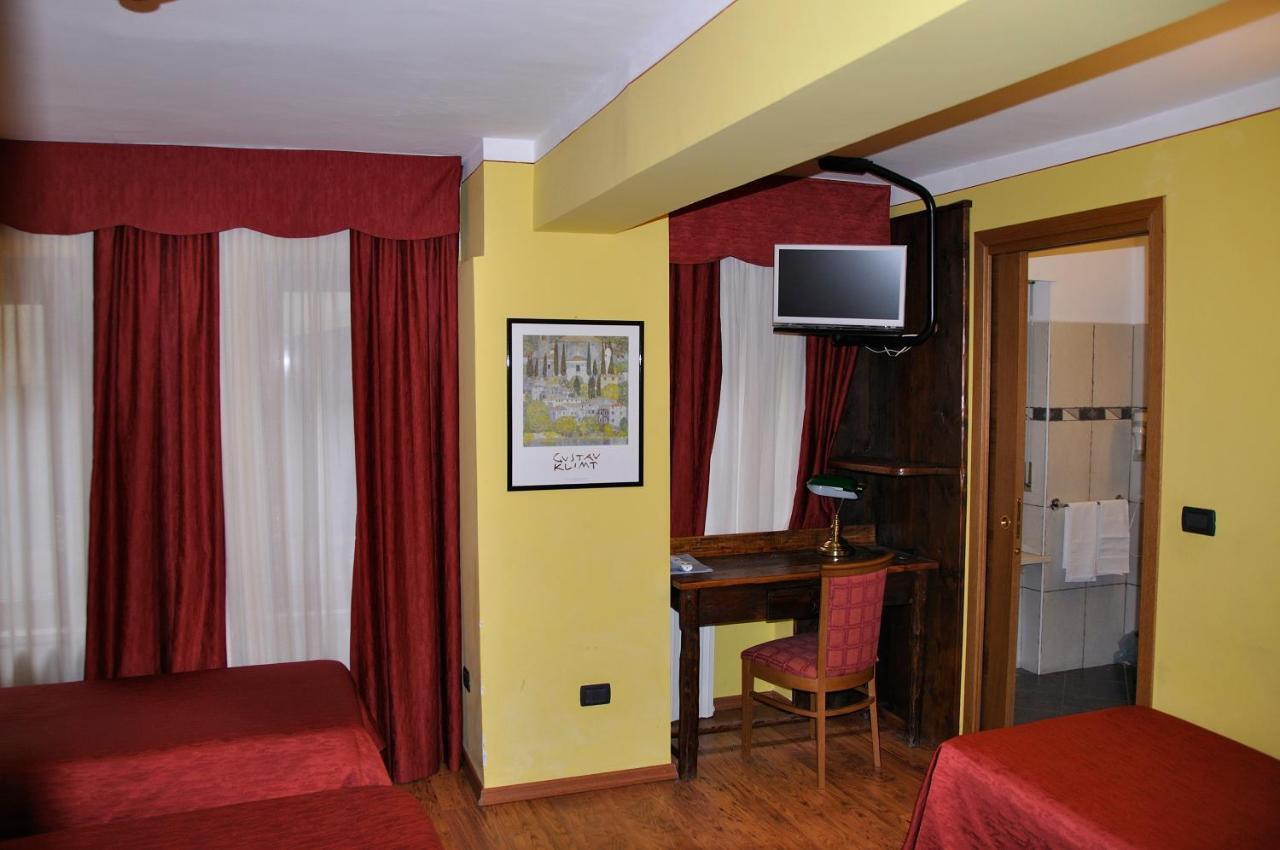 Hotel Sud Ovest Sestriere Exterior photo